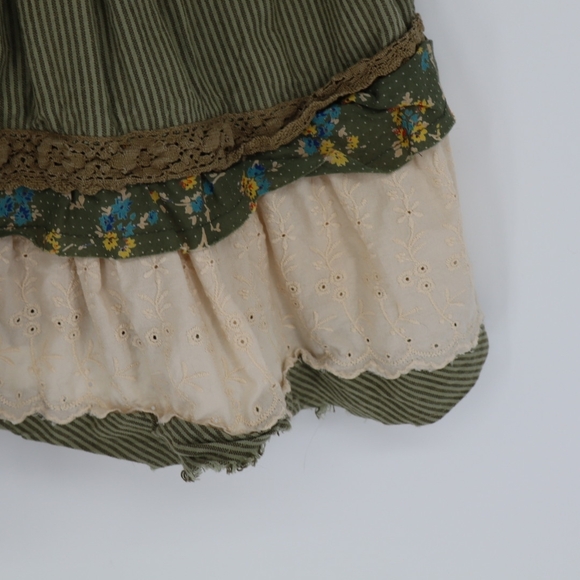 Free People Women's Tank Top Size Medium Bohemian Embroidered Fit and Flare - Picture 6 of 12